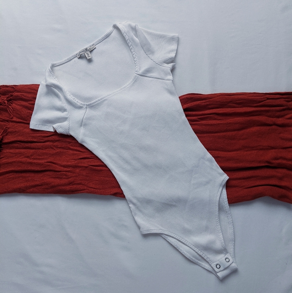 EXPRESS ONE ELEVEN MODERN RIB BIKINI BODYSUIT